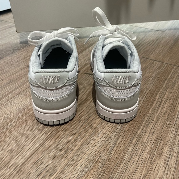 Nike Dunks - Picture 4 of 6